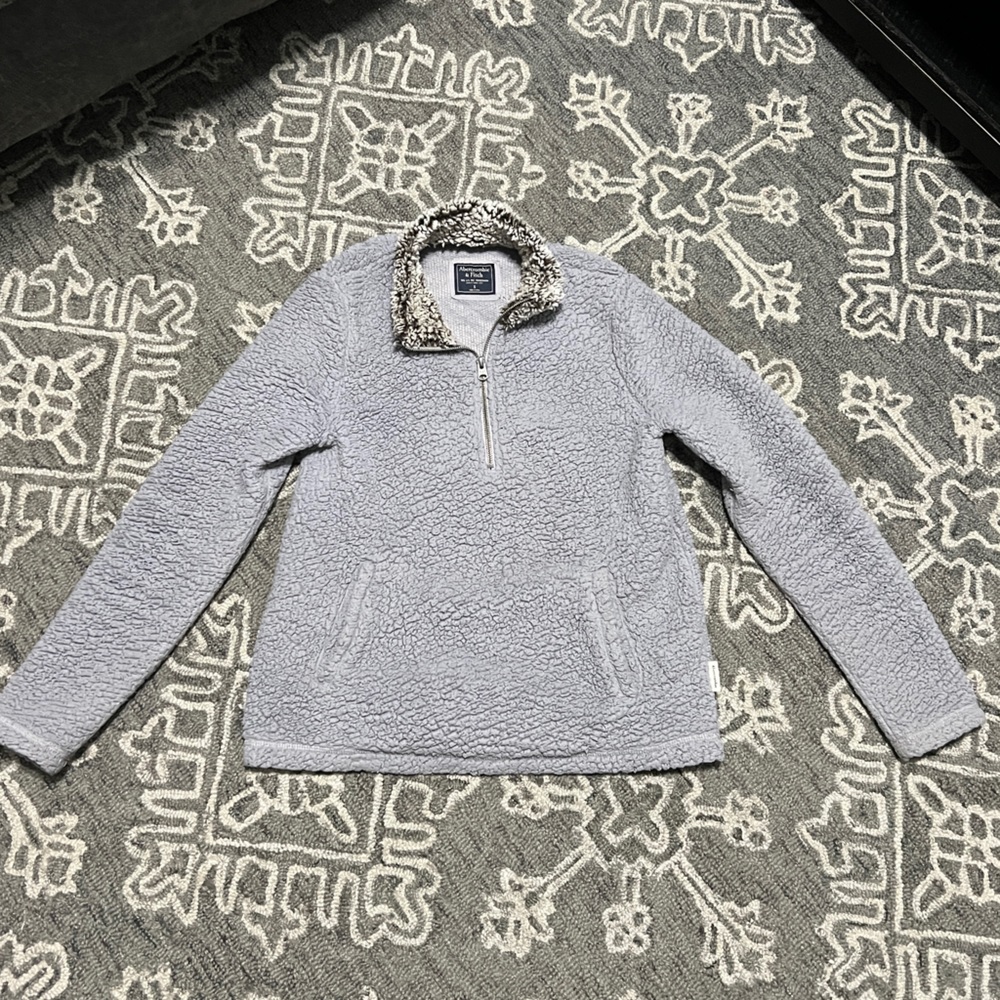 Abercrombie and Fitch Cozy Pullover